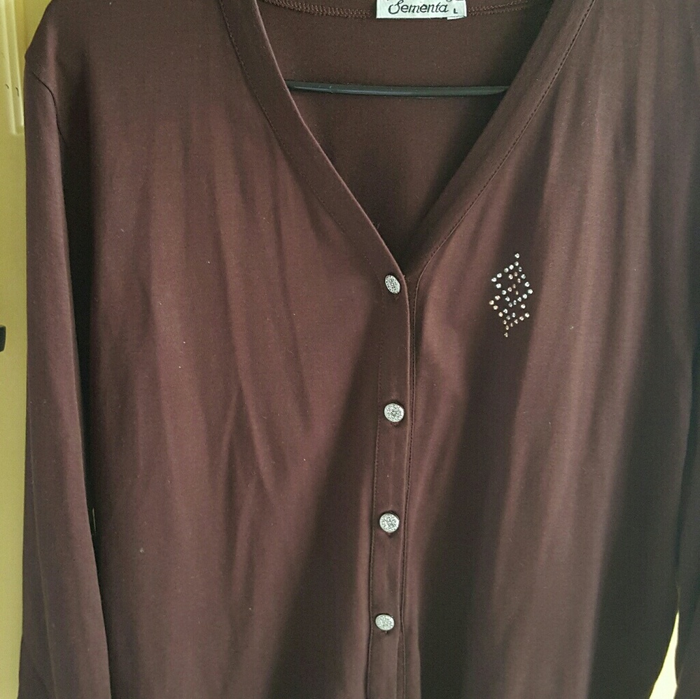 long sleeves blouse